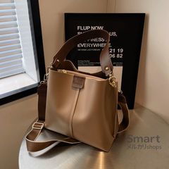 31969】DECKE デッケ ショルダーバッグ キャメル レザー - メルカリ