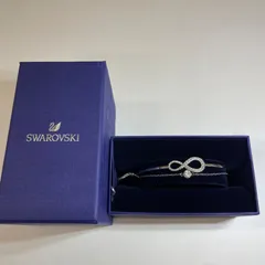 ◎SWAROVSKI スワロフスキー ブレスレット レディース INFINITY バングル シルバー ラインストーン アクセサリー 箱付き