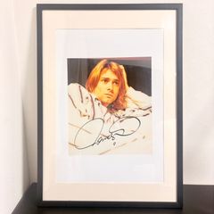 【超希少】カートコベイン  Cobain 直筆サイン付きフォトカード レア カートコバーン 直筆サイン nirvana ニルヴァーナ - メルカリ