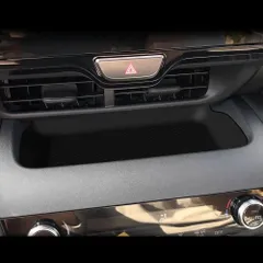送料無料 トヨタ ヤリスクロス ナビ下収納ボックス用 シリコンマット 1点セット 衝撃吸収 防水 防塵 音鳴り防止 内装保護 パーツCYB509まとめ買い割引