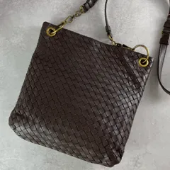 美品 BOTTEGA VENETA ボッテガヴェネタ イントレチャート ショルダーバッグ 肩掛け 斜めがけ ゴールド金具 タグ レザー ブラウン メンズ レディース ユニセックス