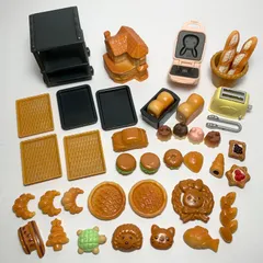 【まとめ売り】 シルバニアファミリー 森の焼きたてパン屋さん 森のかわいいケーキ屋さん おいしい朝食セット 小物41点セット