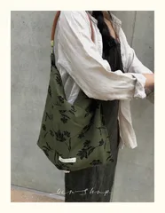 トートバッグ キャンバストート ボタニカル柄 花柄 布 サブバッグ かばん 帆布 暮らし 軽い 大容量 エコバッグ A4 鞄 北欧 肩掛けバック ナチュラル 雑貨 おしゃれ