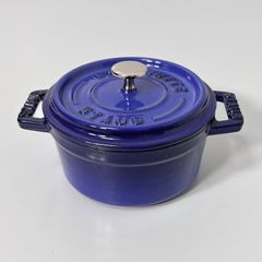 箱付き】STAUB 鋳鉄製 20cm ストウブ ラ ココット de GOHAN - メルカリ