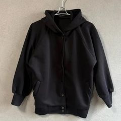 ARULLE フロントスナップダイバーパーカー ブラック - メルカリ ARULLE フロントスナップダイバーパーカー ブラック - メルカリ