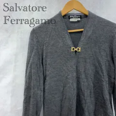 Salvatore Ferragamo サルヴァトーレフェラガモ ガンチーニ金具 ウール ニット セーター Vネック S グレー イタリア製  レディース ファッション _201021のサムネイル