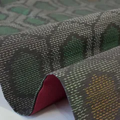 本場大島紬 正絹 茶泥染め 亀甲繋ぎ 横双 袷 着物 MK-5315