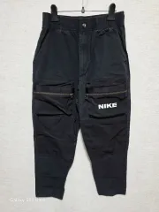 ナイキ カーゴ ジョガー パンツ
