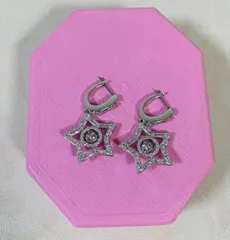 ほぼ新品　スワロフスキー Swarovski Stella ピアス