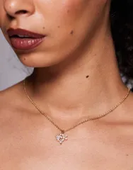 アルド レディース アクセサリー ネックレス・チョーカー・ペンダントトップ フラワー柄 レース フラワー ALDO laurencie floral cluster necklace in faux pearl and gold tone GOLD ゴールド