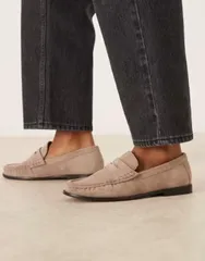 エイソス レディース シューズ スリッポン・ローファー ギャザー スエード ASOS DESIGN Mayfair premium ruched loafers in sand suede Sandのサムネイル