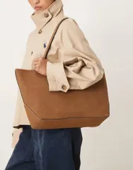 アクセサライズ レディース バッグ スエード レザー Accessorize nubuck leather suede tote in tan BROWN ブラウンのサムネイル