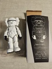 2026年最新】KAWS ストームトルーパーの人気アイテム - メルカリ