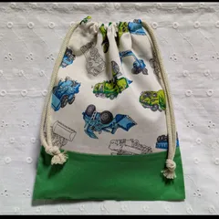 ハンドメイド、作業車柄の給食袋、巾着袋、コップ入れ、きなり、緑