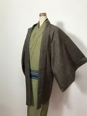 【中古】Sサイズ 羽織 男物 正絹 ブラウン地に霞文様