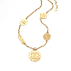 シャネル CHANEL ネックレス ペンダント チョーカー ゴールド ココマーク ロゴ プレート 24AW