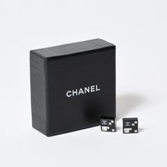 CHANEL カセットテープ ブローチ - メルカリ