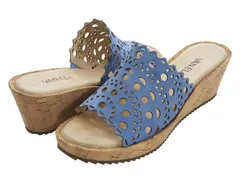 ベネリ レディース シューズ ヒール Vaneli Cammie Azure Suede