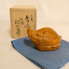 茶道具/香合 木彫家 小坂礼之 作『おしどり』香盆 共箱 - メルカリ