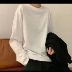 ☆新品　1枚　白色　黒色　長袖　Tシャツ　無地　レディース　シンプル　白黒　大きめ