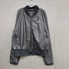 レディース NIKE ブラック ブルゾン BO374