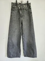 ZARA ブラックデニム