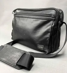 【美品】PORTER AMAZE レザー ボディバッグ ショルダー 斜めがけ 黒 AMAZE（PORTER） ポーター アメイズ ショルダーバッグ(S) 022-03791