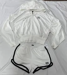 GAP ギャップ　2点セット　パーカー・スウェットショーツ 　バラ売り不可　　　*3618