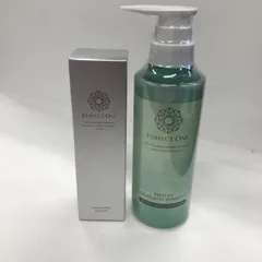 V1312 PERFECT ONE パーフェクトワン 薬用SPホワイトニングローション 120ml ・ リフレッシュトリートメントシャンプー 300ml 計2点セットのサムネイル