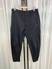 ナイキ テック エッセンシャル アンラインド コミューター ウーブン パンツ DH4225-010 XL