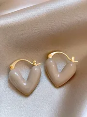 ジュエリー レディース イヤーアクセサリー 1ペア ハート型スタッドピアス、上品で繊細、デイリーウェア、バレンタイン、母の日のプレゼントに最適