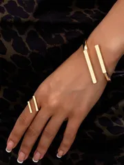 ジュエリー レディース セット 2個セット ゴールドブレスレットとリング オープン式プレーンデザイン、ファッションアクセサリーのジュエリーセット、カジュアルな日常着に、女性へのギフトにも