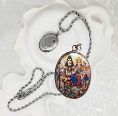 新品】オームデザイン ペンダントネックレス クリシュナおまけつき
