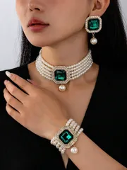ジュエリー レディース セット 豪華な多層フェイクパール、ラインストーン、クリスタル埋め込み ネックレス、ピアス、ブレスレットセット 4点セット、女性の結婚式、パーティー、ホリデーギフトに最適