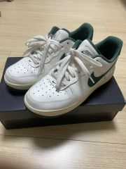 ナイキ エアフォース グリーン カラー 250