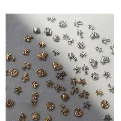 aninako 【図柄ランダム／多柄ブラインドボックス】パンクネイルアートチャーム ネイルパーツ メタルパーツ 金属部品 3D スタッズ デコパーツ レトロ ネイル デザイン用品 DIY 手作り アクセサリー (ゴールド/100個のランダムパターン)