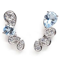 CHAUMET ジョゼフィーヌ ピアス ロンドデグレット 証明書有 - メルカリ