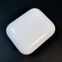 Apple アップル AirPods 第2世代 充電ケース A1602 純正 ケースのみ 充電器 Bluetooth ワイヤレスイヤホン対応 紛失交換用 予備 iPhone対応 コンパクト 送料無料 匿名配送