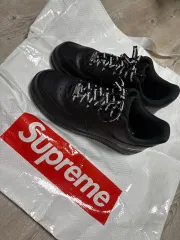 ナイキ シュプリーム エアフォース 260