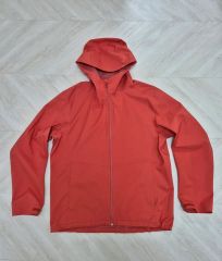 ユニクロ ウィンドブレーカー XL