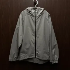 無印良品 軽量 ウィンドブレーカー L