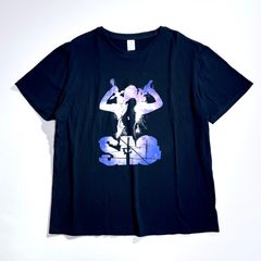 cW24 希少 ソードアート オンライン Tシャツ キリト アスナ 二刀流 シルエット グラデーション スプレーアート ストリート プリント ユニセックス ブラック 黒 古着 ヴィンテージ アニメ SAO