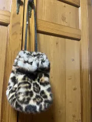 アヴコレクション レオパード ファー ミニ バッグ
