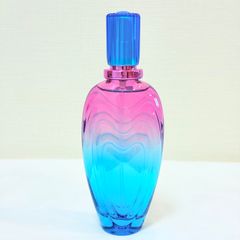 ESCADA エスカーダ アイランドキッス オードトワレ30ml - メルカリ