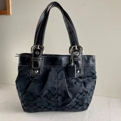 Coach Vintage Soho Black Signature Pleated Tote Shoulder Bag Y2K