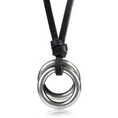 【新品】 [リブアマイル] 正規品 レザー リング ネックレス ユニセックス 革紐 ロング ジュエリーポーチ付き(ブラック)