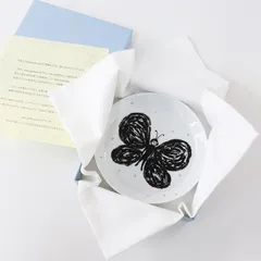 未使用 ミナペルホネン mina perhonen 30周年記念 enkeli プレート＼ホワイト ノベルティ 皿 食器【2400014862850】のサムネイル