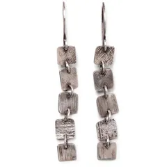 シルバー ピアス レディース 揺れる 小ぶり スクエア 連結 デザイン 上品 シンプル フックピアス 軽量 カジュアル フォーマル アクセサリー