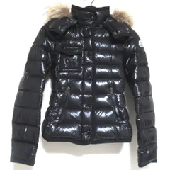 美品 MONCLER モンクレール ARMOISE アルモワーズ ミニワッペン ラクーンファー フーディー ダウンジャケット ブラック 00 ブラック レディース 古着 中古 USED