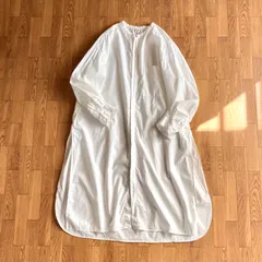 Brocante ブロカント バックギャザー バンドカラー チュニック シャツ ホワイト 日本製のサムネイル